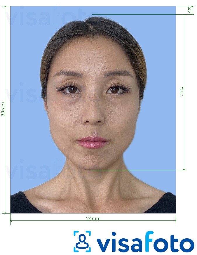 Voorbeeld van foto voor Japan Rijbewijs 2,4x3 cm lichtblauwe achtergrond met exacte maatspecificatie