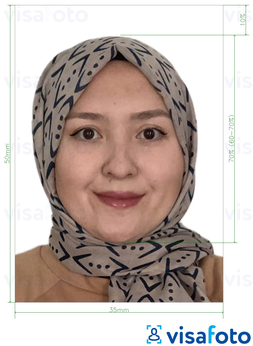 Voorbeeld van foto voor Maleisië Visa 35x50 mm witte achtergrond met exacte maatspecificatie